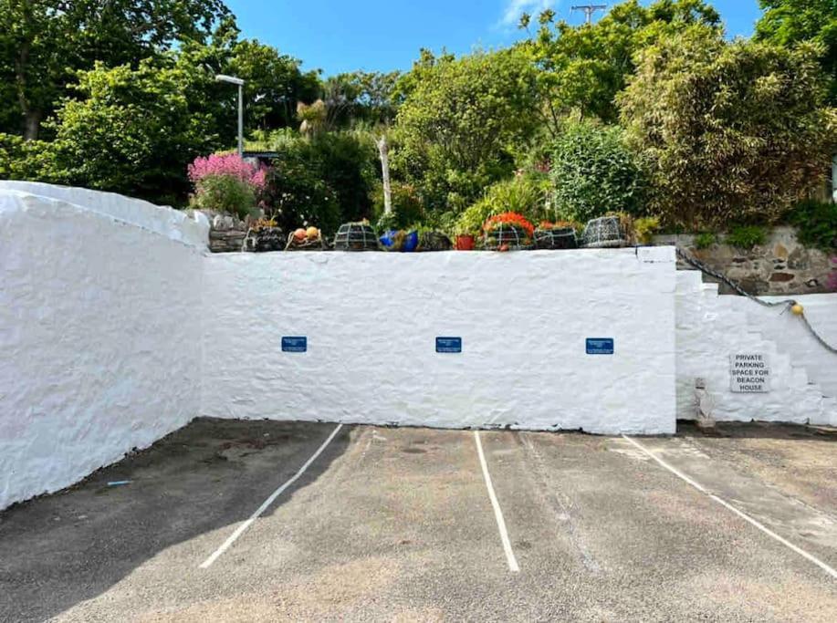 Room 1, Hotel Style Double Bedroom In Marazion Bagian luar foto